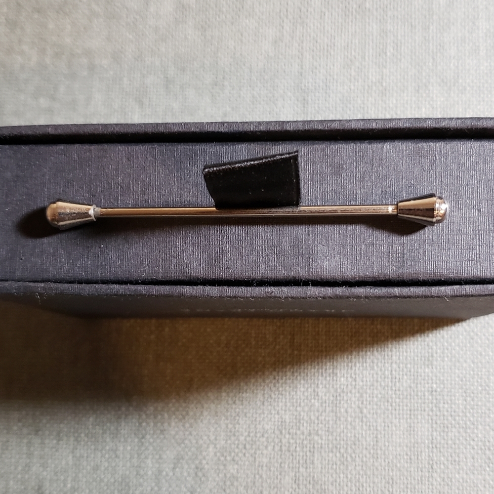 Tie Collar Bar